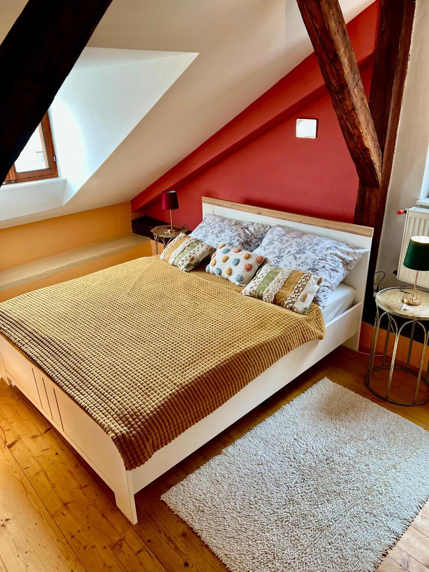Apartman Galant เชสกี้ครุมลอฟ ภายนอก รูปภาพ